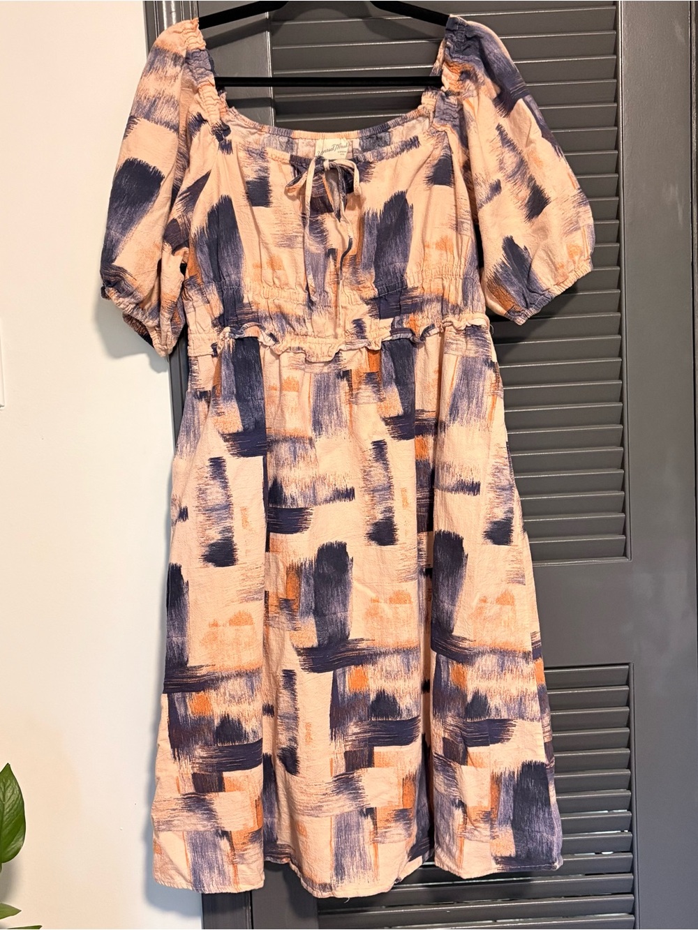 Universal Thread Peach Brushstroke Cotton Brushtroke Midi Dress with Pockets